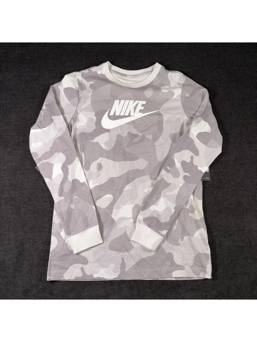 Nike Boys' Long Sleeve Camo Shirt XL